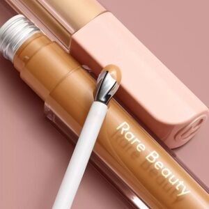 Rare Beauty ~ ‘LIGHT MEDIUM’ ~ Positive Light Under Eye Brightener ~ FS ~ NIB